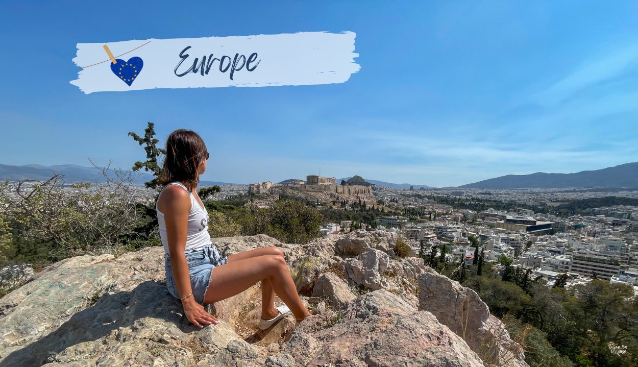 magnifique panorama sur l'acropole d'Athènes depuis la colline des muses